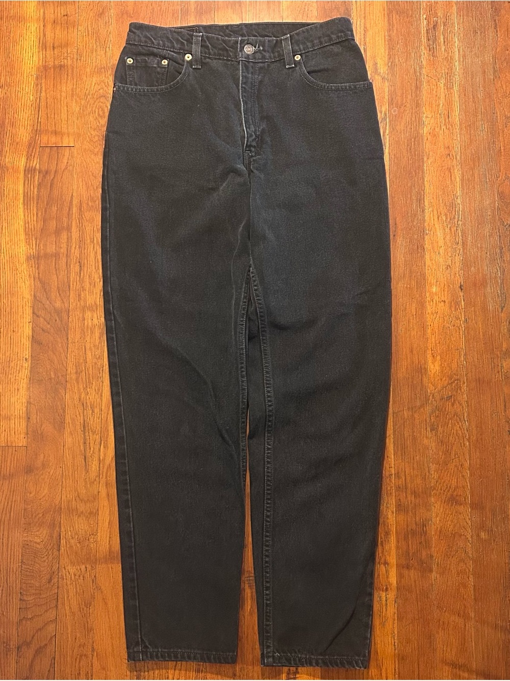 Vintage 90s Levi’s 550 Red Tab Relaxed Fit Tapered Leg Black Denim Jeans 11 JR M